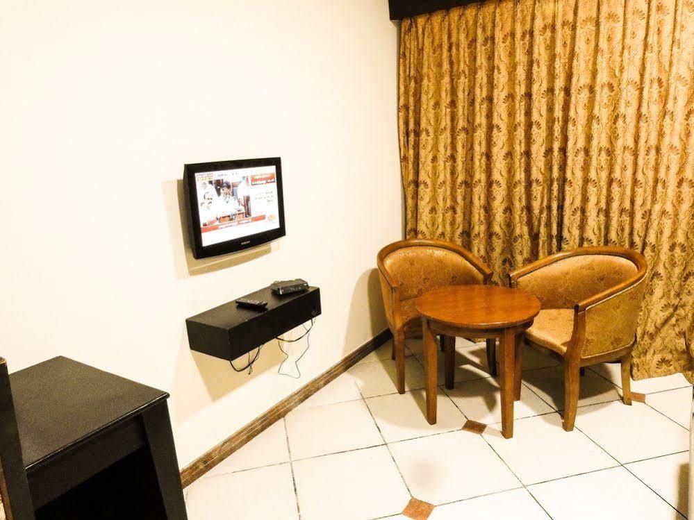 Emarald Hotels & Resorts Chennai